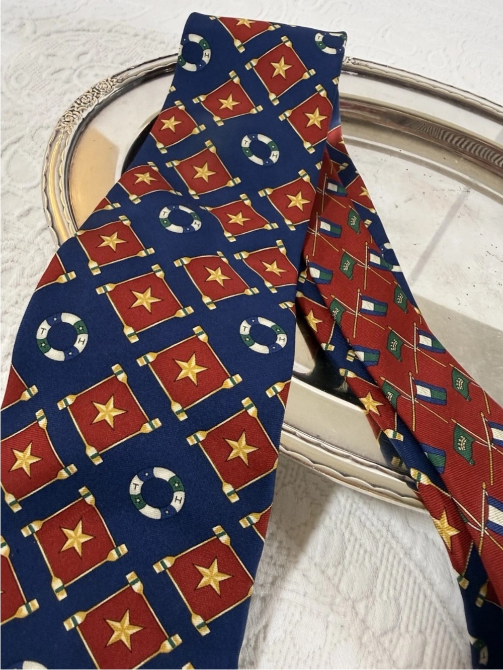 Vtg Tommy Hilfiger Mens Silk Tie Stars Nautical Life Preservers Red Gold Navy